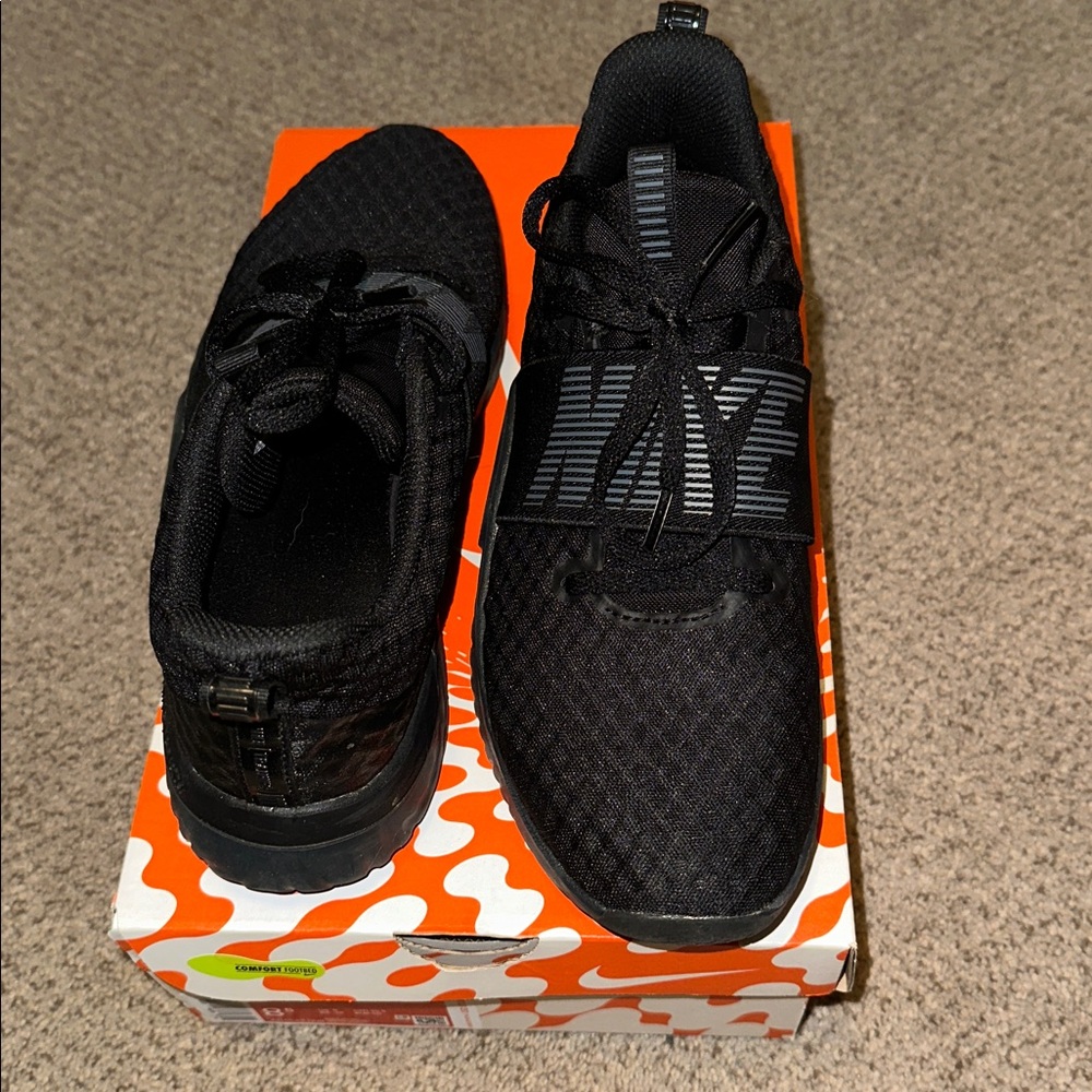 Nike Black Athletic Shoes